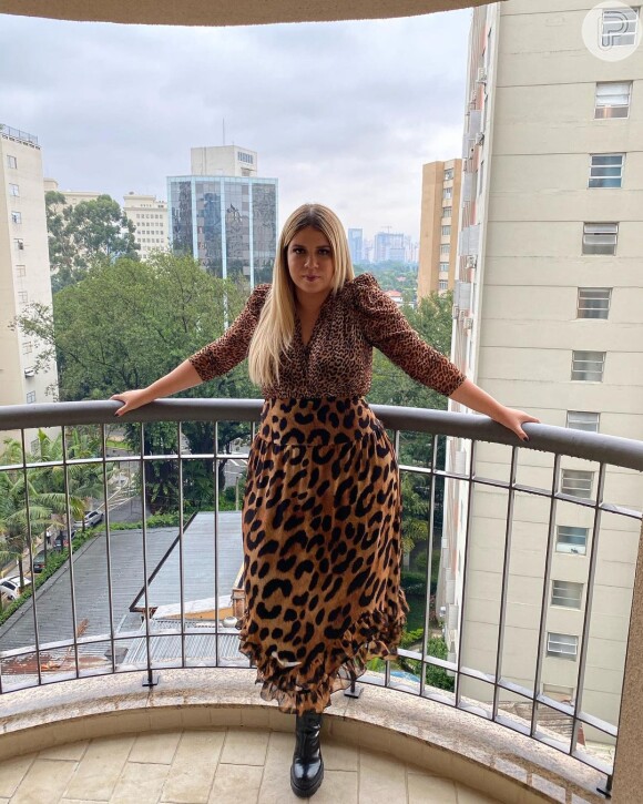 Marília Mendonça notou mudança em look animal print usado por ela há 4 meses