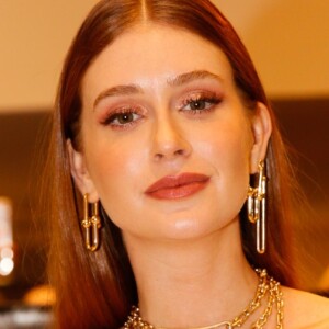 Marina Ruy Barbosa apoia atrizes contra assédio
