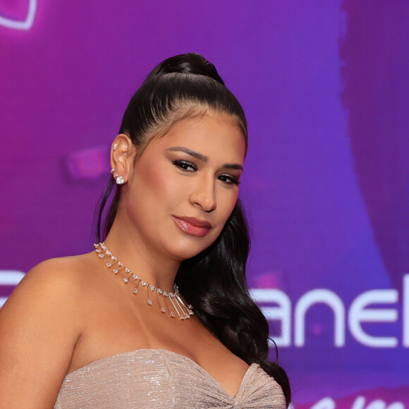 Irmã de Simaria, Simone já ganhou 14 kg na segunda gravidez