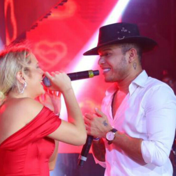 Tierry entregou planos de casamento com Gabi Martins: 'Namorar é para os fracos'