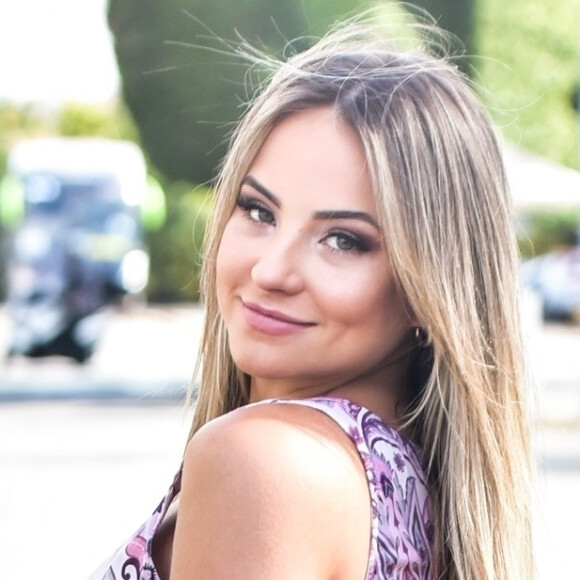 Gabi Martins definiu seu novo DVD: 'Uma viagem musical sobre a minha trajetória'