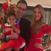 Ticiane Pinheiro posou no Natal com o marido, Cesar Tralli, e a filha deles, Manuella