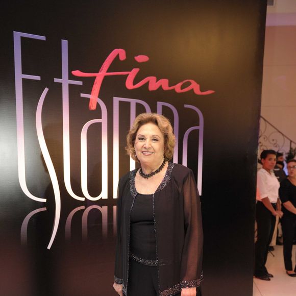 Internação de Eva Wilma não tem relação com a covid-19