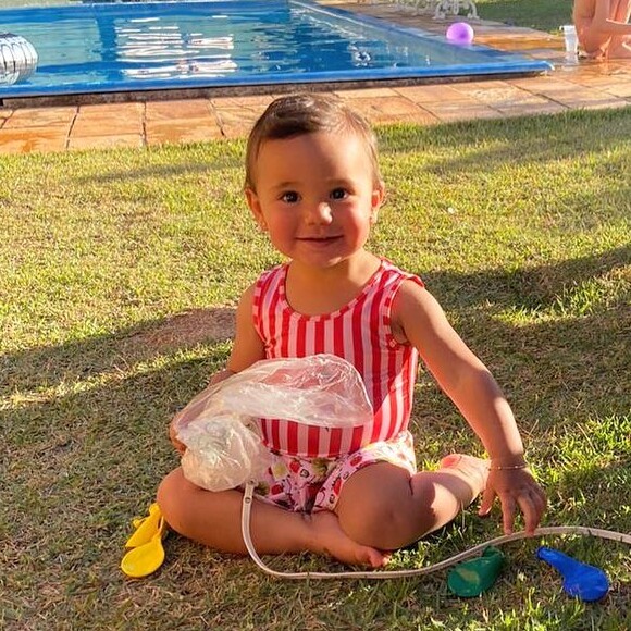 Foto de filha de Cesar Tralli ao ver jornalista na TV encantou amigos famosos