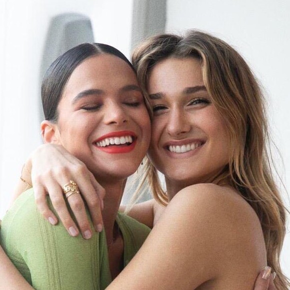 Sasha e Bruna Marquezine são amigas de infância