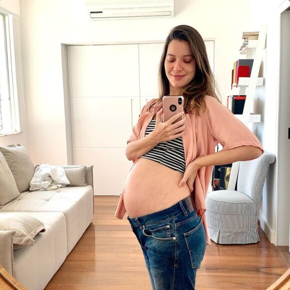 Nathalia Dill sabe quais ensinamentos quer passar para a filha