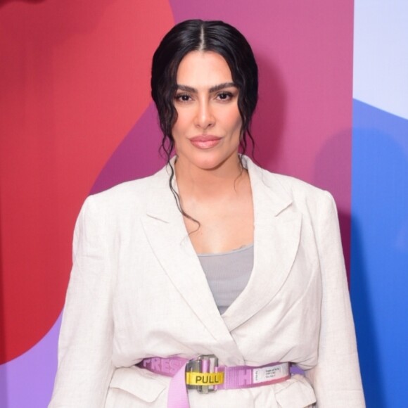 Cleo Pires desbafa sobre compulsão alimentar após emagrecer 20 kg