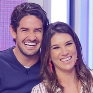 Rebeca Abravanel e Alexandre Pato se casaram na mansão de Silvio Santos, pai da apresentadora