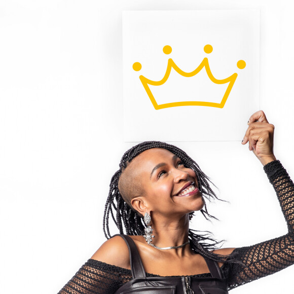 Líder, Karol Conká cumpre prometido