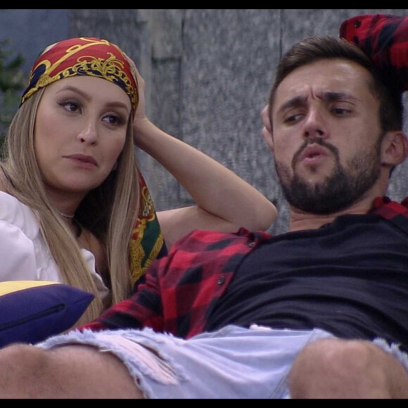 Lumena sobre Carla Diaz: 'Toda cag*da na m*rda da branquitude'