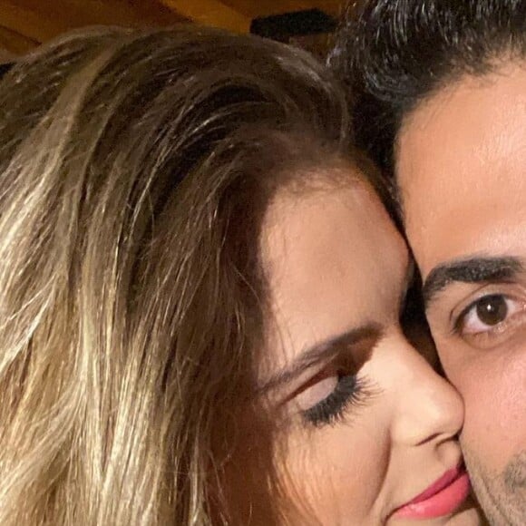 Bárbara Evans e Gustavo Theodoro pedem jogo de jantar de R$ 13 mil em lista de presente do casamento