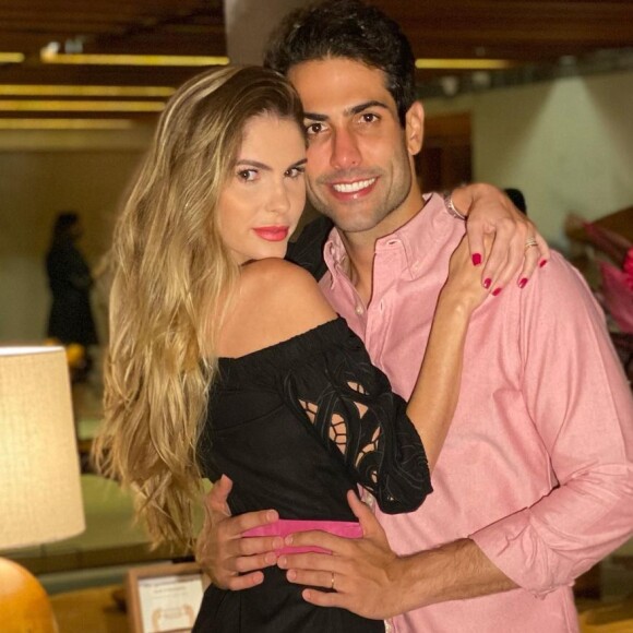 Bárbara Evans e Gustavo Theodor vão se casar em fazenda localizada em São Paulo