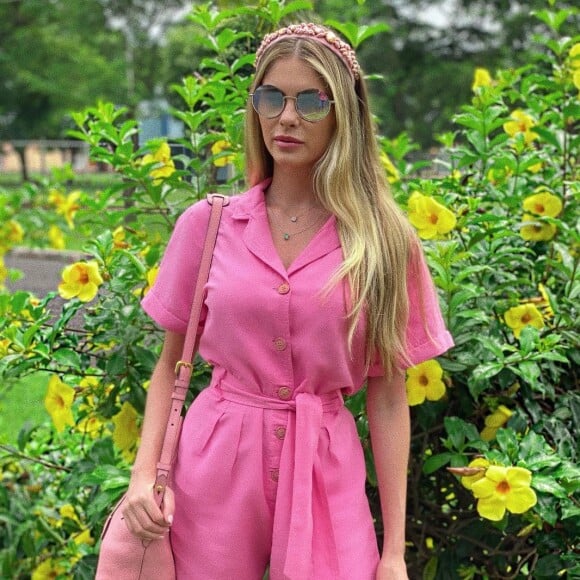 Bárbara Evans pede presentes em lista de casamento que vão de R$ 9 à R$ 13 mil
