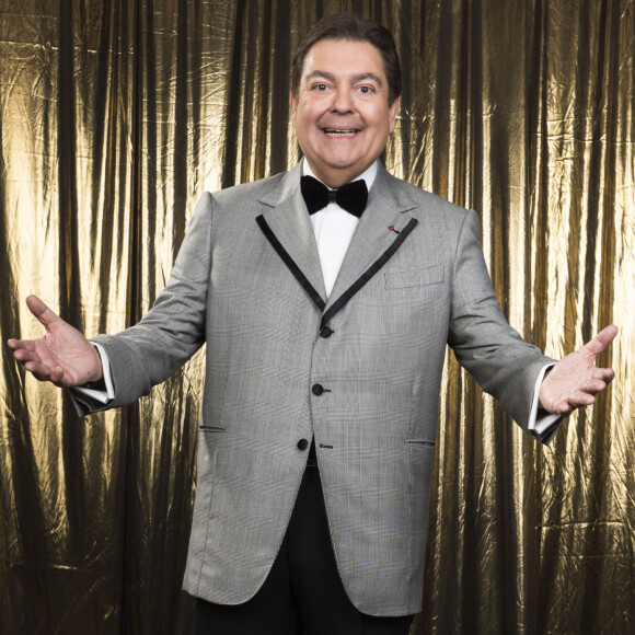 Fausto Silva se manifestou sobre saída da Globo em dezembro de 2021