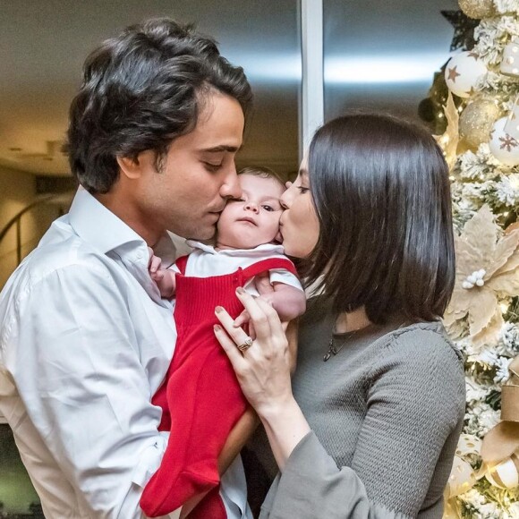 Sthefany Brito é casada com o empresário Igor Raschkovsky, com quem tem um filho