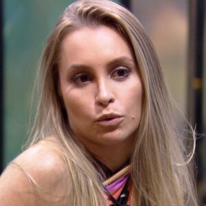 'BBB 21': Carla Diaz teve nova 'DR' com Arthur. 'Eu queria saber se era alguma coisa comigo, só isso', iniciou a atriz