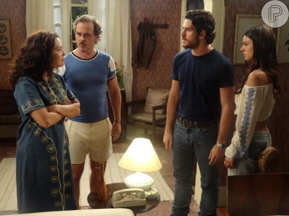 Mário (Guilherme Fontes) descobre que Cristina (Fabiula Nascimento) estava chantagenado Beatriz (Heloísa Périssé) e fica revoltado, em 'Boogie Oogie'