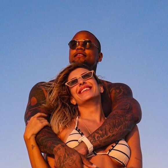 Lorena Improta e Léo Santana estão esperando o primeiro filho do casal