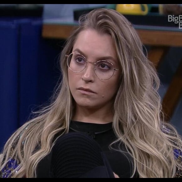 No 'BBB 21', Carla Diaz critica comportamento de Arthur: 'Tudo isso com o argumento de que 'eu não posso ficar perto', senão você vai se prejudicar por minha causa'