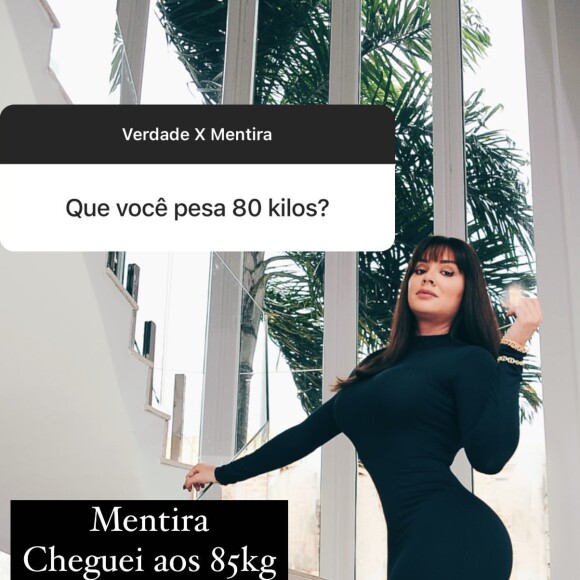 Juju Salimeni responde perguntas sobre corpo no Instagram