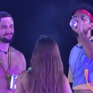 'BBB 21': Arthur e João Luiz lamentaram falta de Carla Diaz na primeira festa após eliminação da atriz