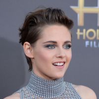 Kristen Stewart e Robert Pattinson, ex-namorados, vão ao Hollywood Film Awards