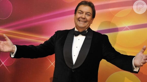 Fausto Silva teve passagem pela Gazeta, Record TV e Band antes de chegar na Globo em 1989