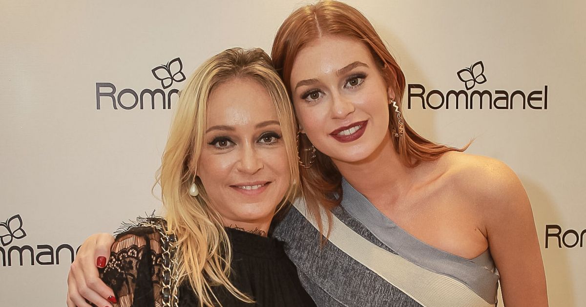 Beleza da mãe de Marina Ruy Barbosa rouba a cena em foto com atriz. Veja Purepeople Beleza da mãe de Marina Ruy Barbosa rouba a cena em foto com atriz. Veja Purepeople
