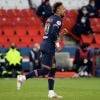 Neymar vestiu uma camisa contra a homofobia no jogo do PSG deste domingo, 16 de maio de 2021