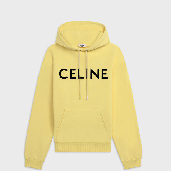 Moletom usado por Isis Valverde custa cerca de R$ 4 mil