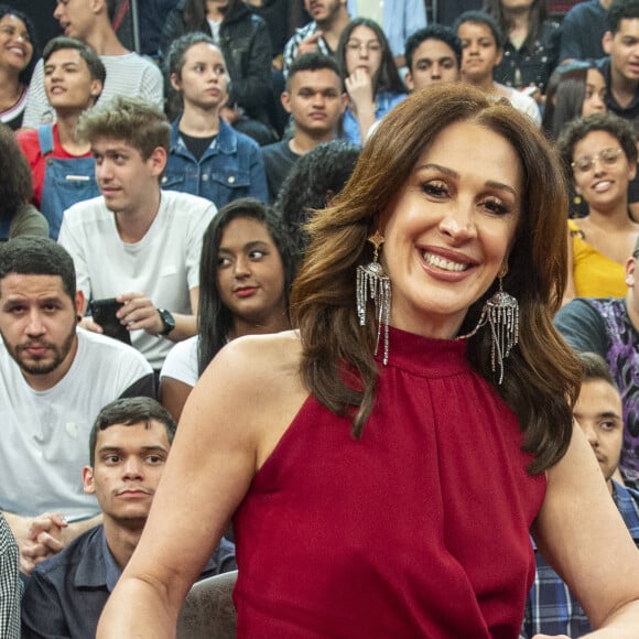 Cláudia Raia comenta saída de Faustão da Globo: "sem dúvidas um dos maiores comunicadores do Brasil!"