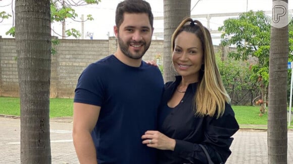 Solange Almeida é casada com o empresário Monilton Moura desde novembro de 2020