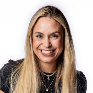 Sarah Andrade, do 'BBB 21', não rotula como namoro relação com o modelo Lucas Viana, vencedor de 'A Fazenda 11'