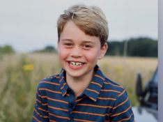 Príncipe George tem foto inédita divulgada em aniversário de 8 anos: &#039;Parece tanto com o William&#039;