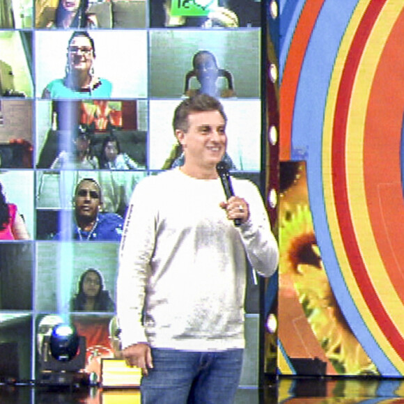 Luciano Huck só vai mostrar novidades no 'Domingão' em janeiro de 2022
