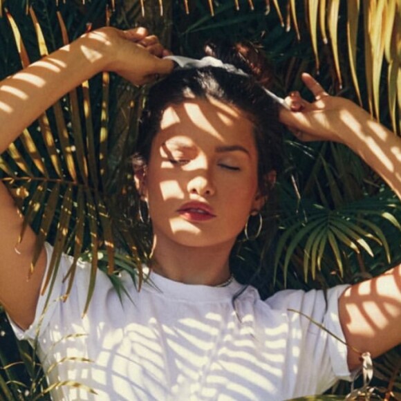 Juliette posa de biquíni e camisa em dia de sol no Rio, em 24 de julho de 2021