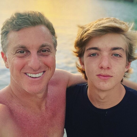 Filho mais velho de Luciano Huck e Angélica, Joaquim roubou a cena por sua beleza