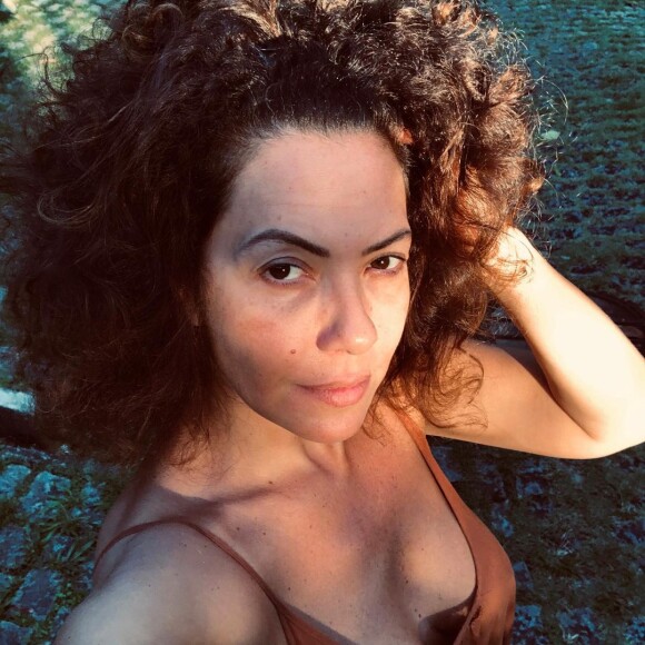 Fabiula Nascimento falou sobre as dificuldades na gravidez de gêmeos