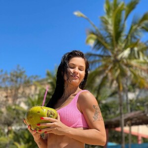 Andressa Suita tem focado nos exercícios para manter corpo