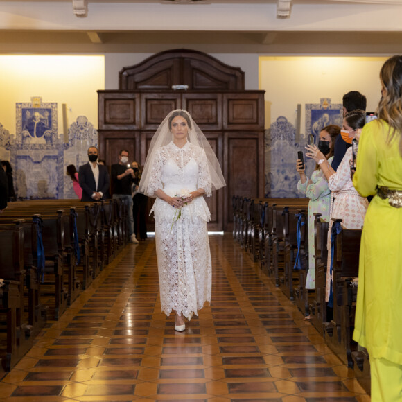 Fotos do casamento de Carol Celico: Eduardo Scarpa e socialite tiveram apenas a presença dos pais, padrinhos e os filhos da empresária