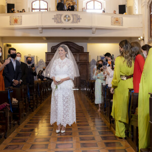 Carol Celico e Eduardo Scarpa farão segunda parte do casamento com mais amigos no dia 25 de setembro