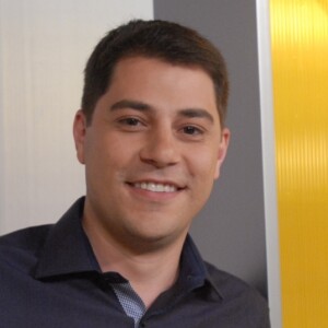 Evaristo Costa foi demitido da CNN Brasil e teve programa encerrado