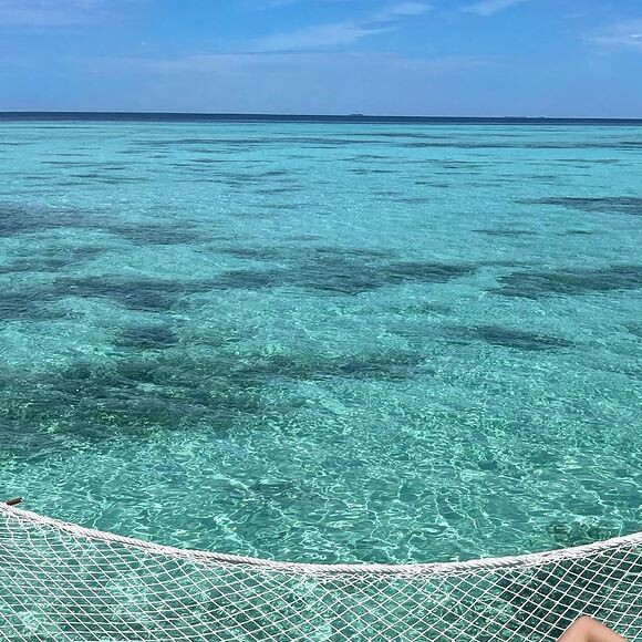 Gabi Martins e Tierry estão em hotel de luxo nas Ilhas Maldivas com diárias de R$ 7 mil