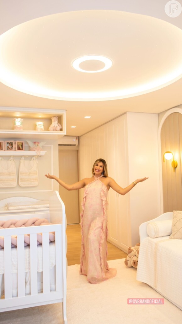 Lorena Improta e Léo Santana fizeram quarto temático para a primeira filha, Liz. Com móveis personalizados, tema é 'Jardim Encantado'