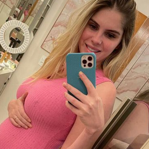 Bárbara Evans revela quanto pagou em tratamento para engravidar e valor impressiona