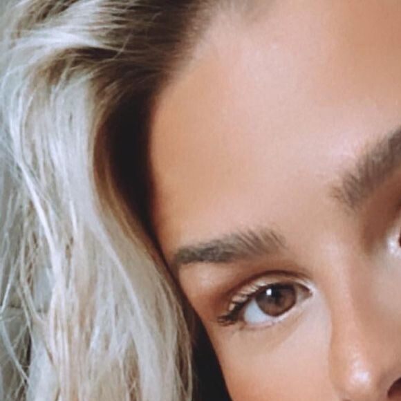 'Nunca duvide de você mesma' estava entre a lista de conselhos de Yasmin Brunet aos seguidores do Instagram