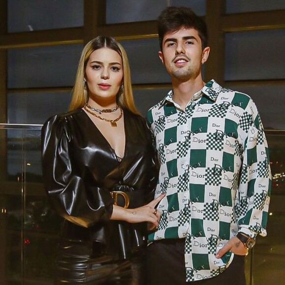 Viih Tube e Bruno Magri foram vistos próximos em festa