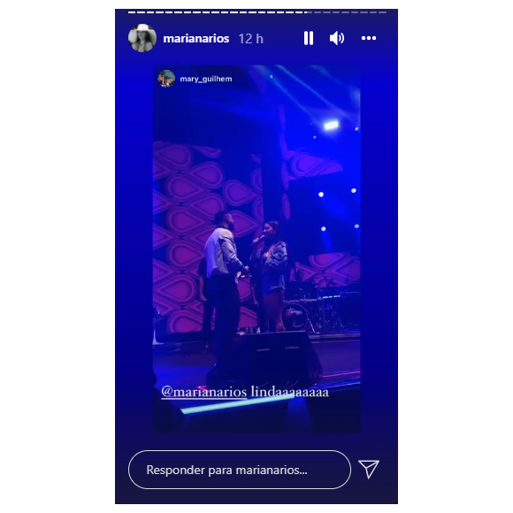 Mariana Rios subiu no palco e fez dueto com Thiaguinho em show do pagodeiro