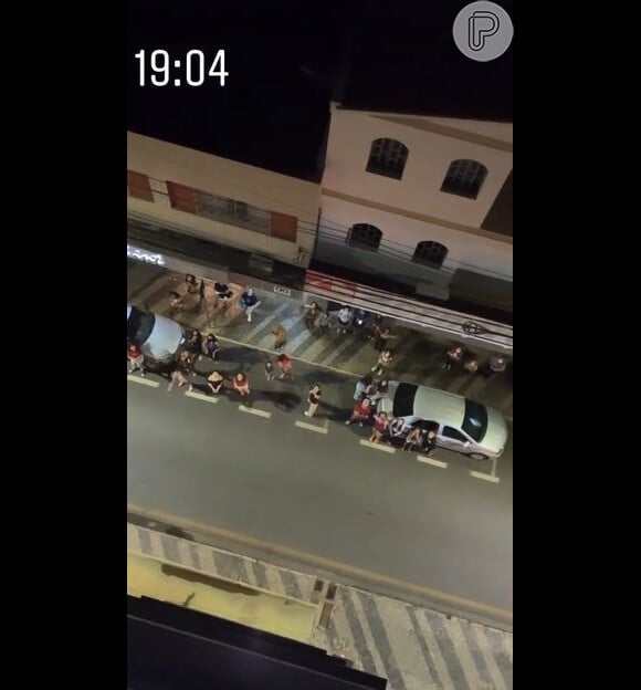 Virgínia Fonseca e Zé Felipe também lidaram com fãs gritando na porta do hotel