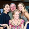 Angélica posa com Boninho, Grazi Massafera e Sabrina Sato: 'Criador e suas lindas criaturas'